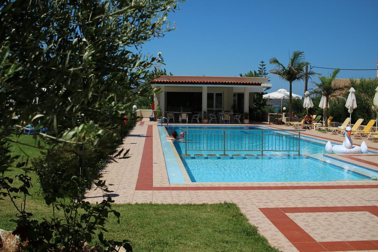 Merabello Apartments Agia Marina Eksteriør billede