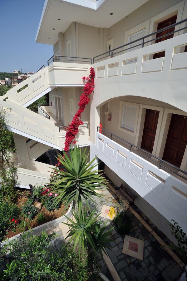 Merabello Apartments Agia Marina Eksteriør billede